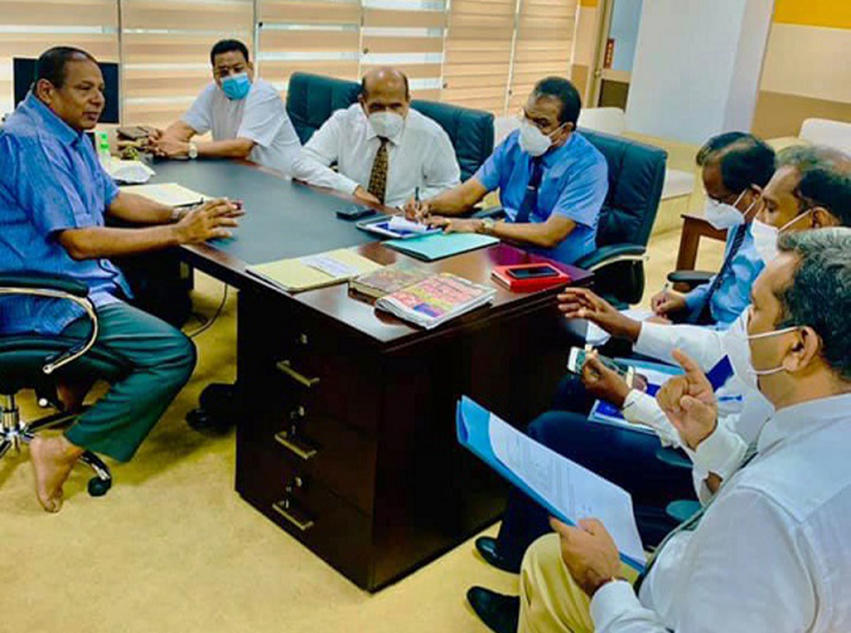 කොවිඩ් 19 නිසා ප්රමාද වූ කොරියානු රැකියා සදහා පිටත් කිරීම් ගැන සාකච්ඡාවක්