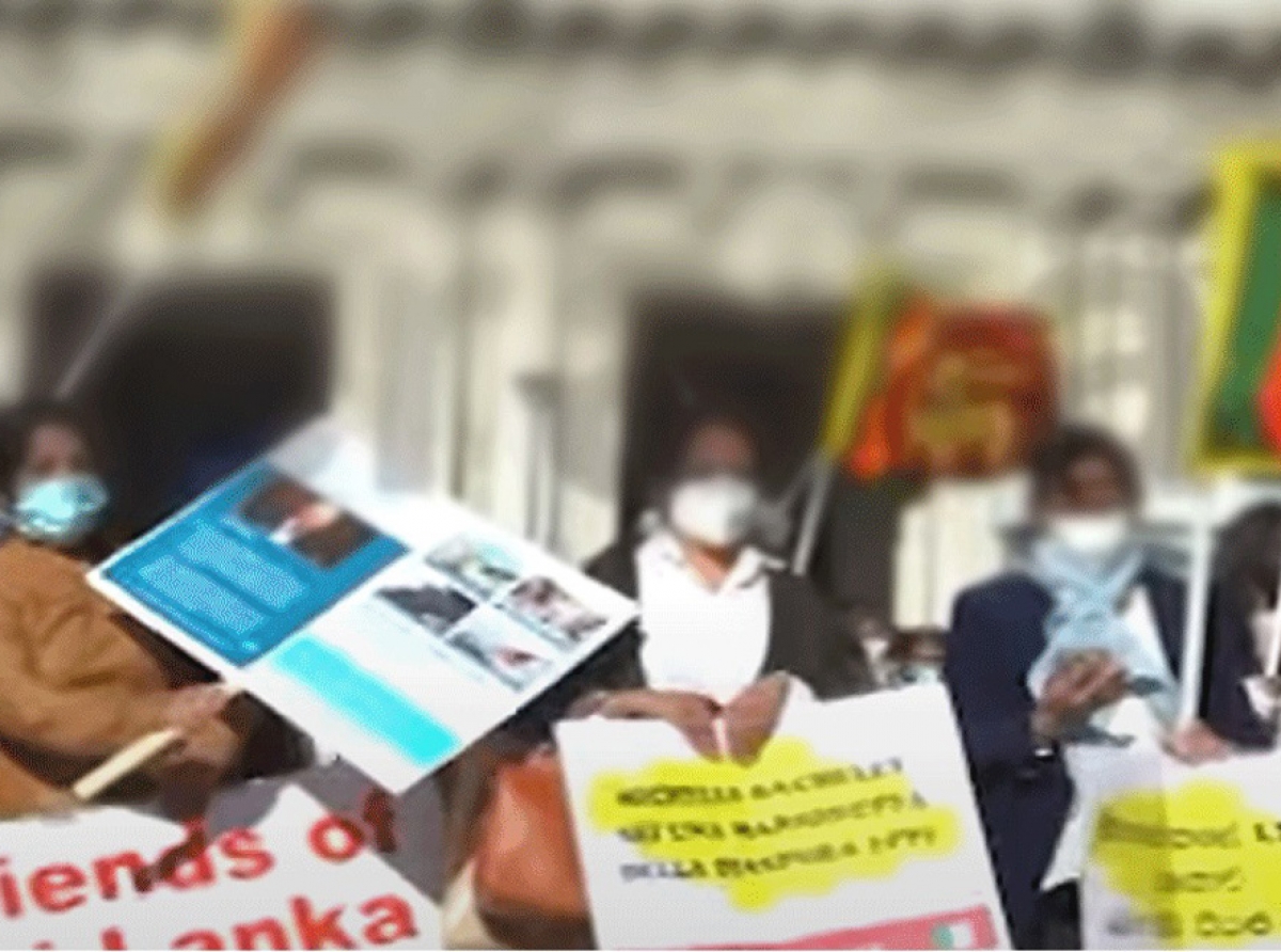 ඉතාලියේ ශ්රී ලාංකිකයින් විරෝධතාවයක