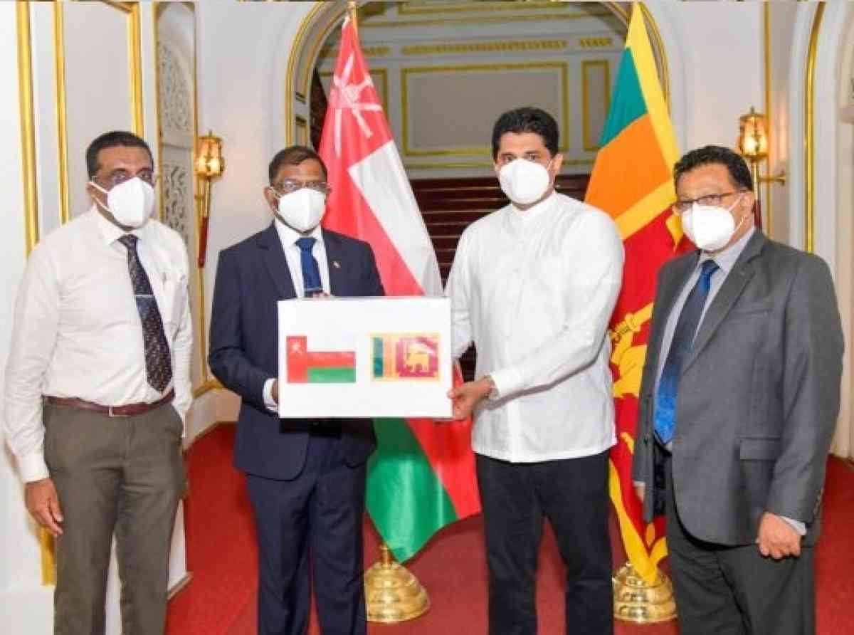 ඕමානයේ සිටින ශ්රී ලාංකිකයින්ගෙන් වෛද්ය උපකරණ පරිත්යාගක්