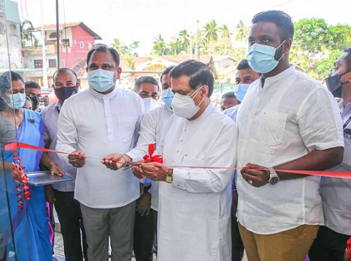 nimal-siripala-de-silva