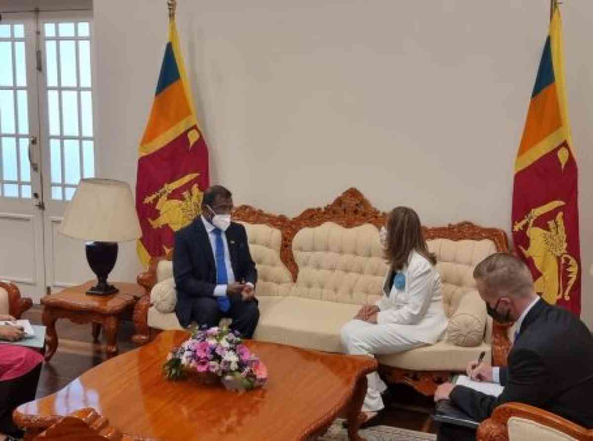 ශ්රී ලංකාවේ නව එක්සත් ජනපද තානාපතිනිය සමඟ සහයෝගිතාවයේ ක්ෂේත්ර පිළිබඳව සාකච්ඡා පවත්වයි
