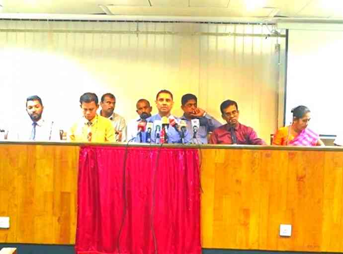 සෞඛ්‍ය අමාත්‍යාංශය ඖෂධ සාමාන්‍ය මිලදී ගැනීම් හිතාමතාම මගහරිනවා