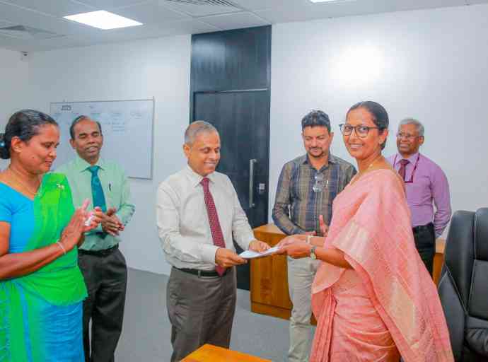 නව කම්කරු කොමසාරිස් ජනරාල් වැඩ බාරගනී