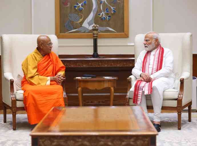 ඉන්දීය ගුවන් අනතුරින් දිවි අහිමි වූ සැමට සුගතිය උදාවේවා - අති පූජ්‍ය බානගල උපතිස්ස නාහිමි