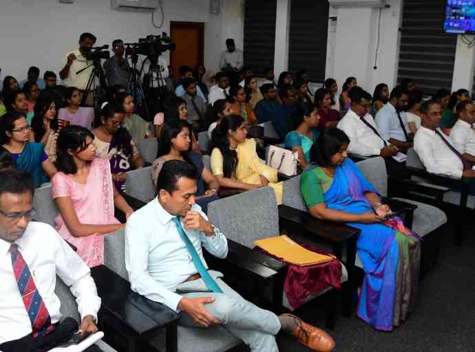 අලුතින් දන්ත ශල්‍ය වෛද්‍ය නිලධාරීන් සෞඛ්‍ය සේවාවට එක් කරයි