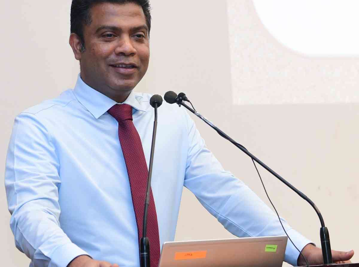රාජ්‍ය සේවයේ ඉතා සුළු පිරිසක් දූෂණ හා චෝදනාවලට ලක්වෙලා - සෞඛ්‍ය හා ජනමාධ්‍ය අමාත්‍ය