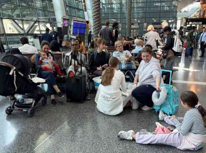 iran-us-war-air-port-traffic