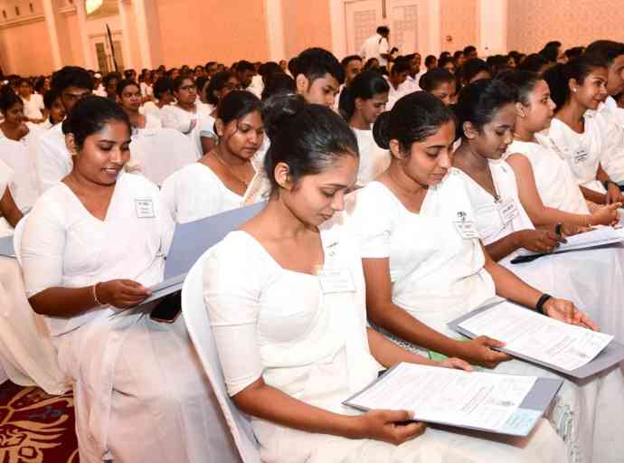 මෙරට හෙද සේවාව වෙනුවෙන් නවක සිසු හෙද හෙදියන් 2918 ක් පුහුණුවට බදවා ගැනේ