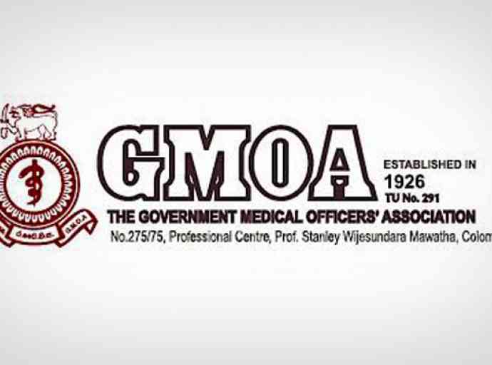 වෛද්‍යවරුන්ගේ ස්ථානමාරු දේශපාලනිකරණයට ලක් වෙලා - GMOA