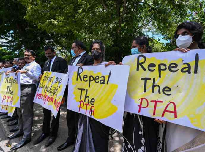 'ත්‍රස්තවාදයෙන් රාජ්‍යය ආරක්ෂා කිරීම' සඳහා වන නව පනත් කෙටුම්පතකට කැබිනට් අනුමැතිය