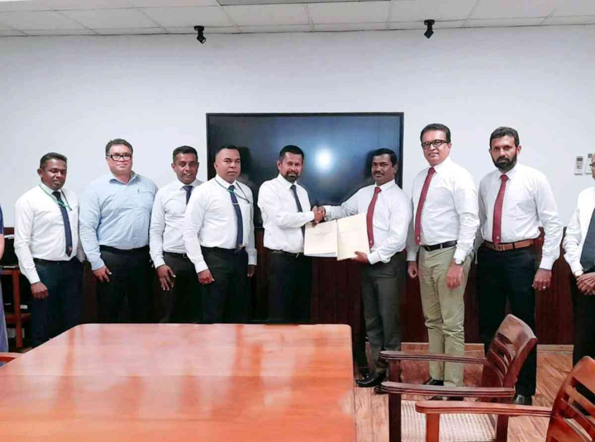 වැටුප් වැඩිවීම් සහිතව හලාවත වැවිලි සමාගම සාමූහික ගිවිසුම අත්සන් තබයි